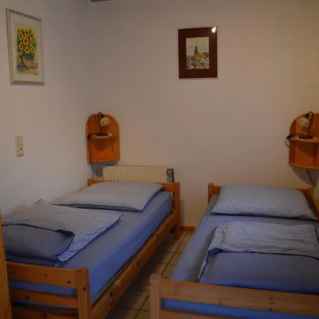 Schatzkiste H דירה