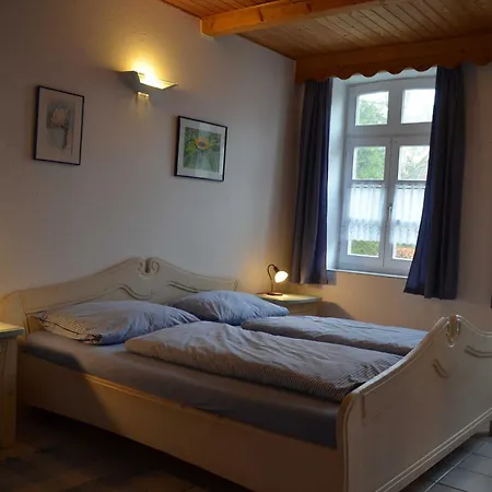 Schatzkiste H הוקזיל